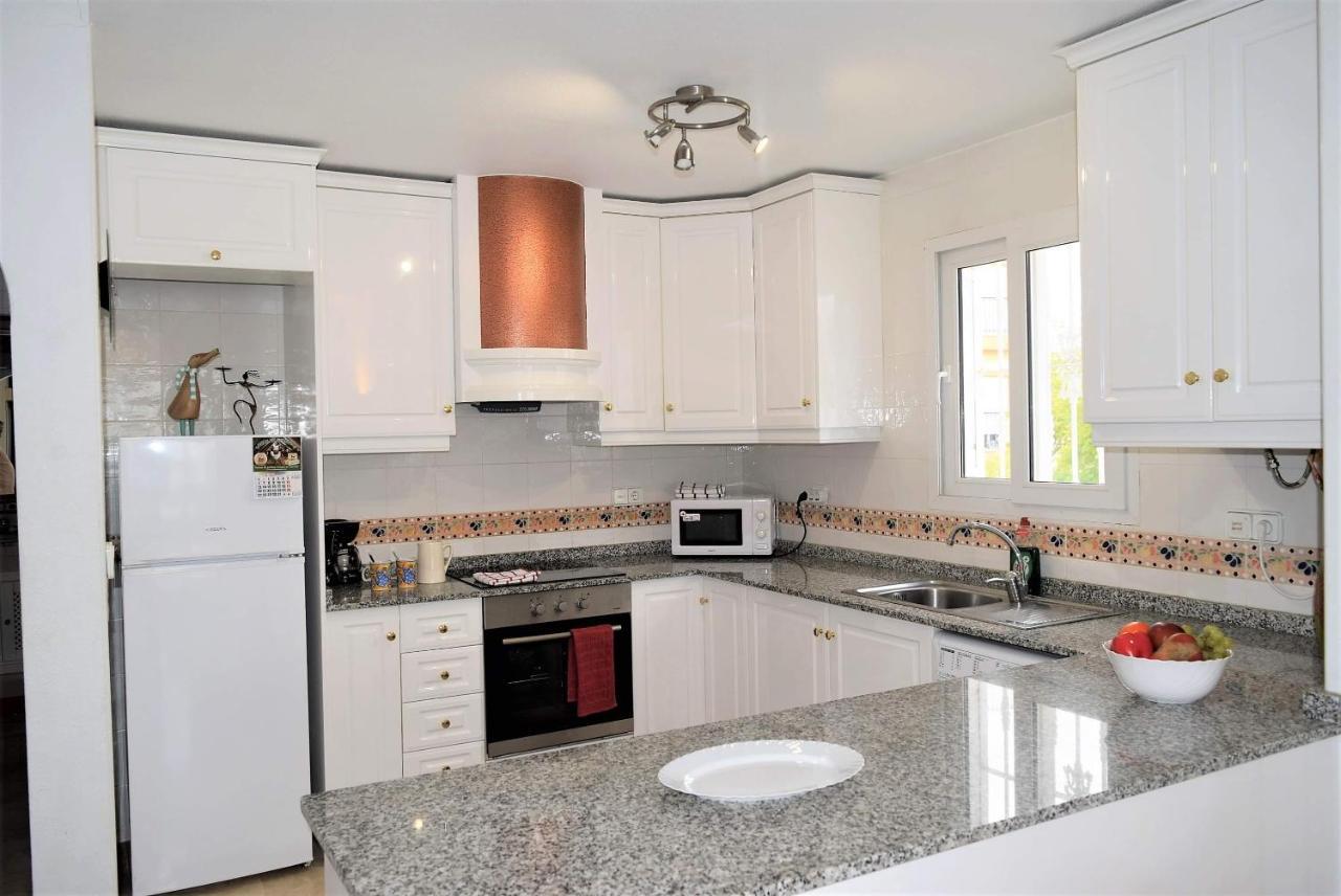 Fabulous 2 Bed 2 Bath Apartment ! فيلا مارتن المظهر الخارجي الصورة